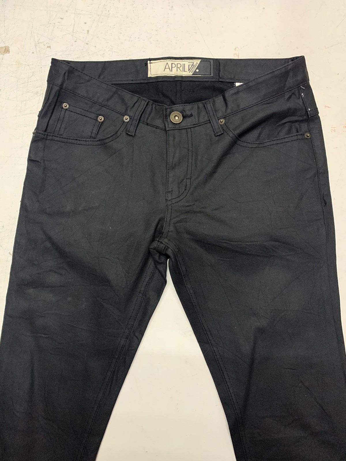 April 77 April 77 jeans Size US 33 - 2 Thumbnail