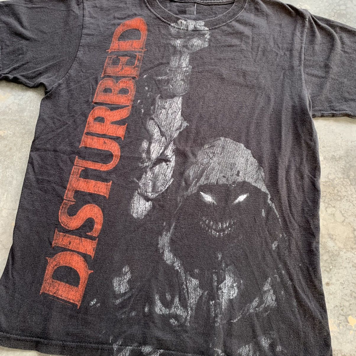 Band Tees Thrashed Faded Heavy Metal Disturbed Band Tee Size US S / EU 44-46 / 1 - 2 Thumbnail