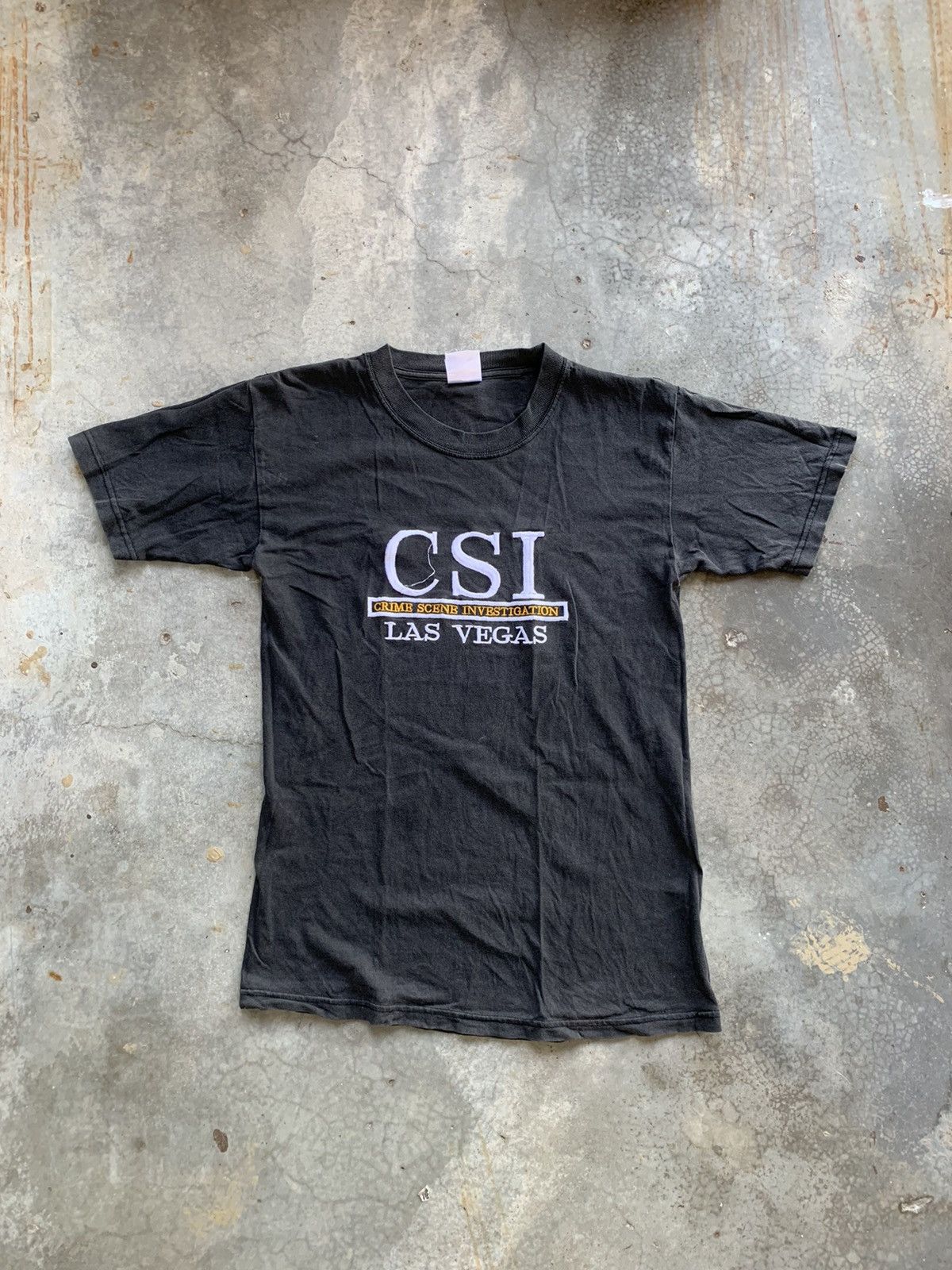Vintage Vintage Thrashed Faded CSI Las Vegas Movie Tshirt Size US S / EU 44-46 / 1 - 1 Thumbnail