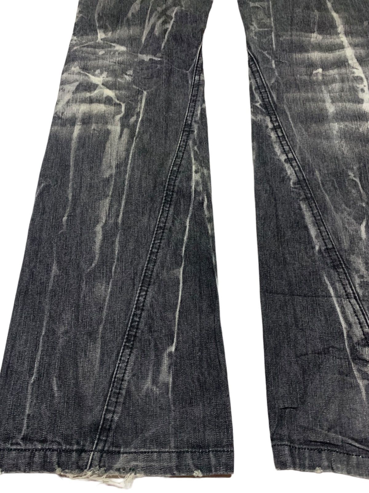 Designer Black baccara distressed jeans Size US 32 / EU 48 - 4 Thumbnail