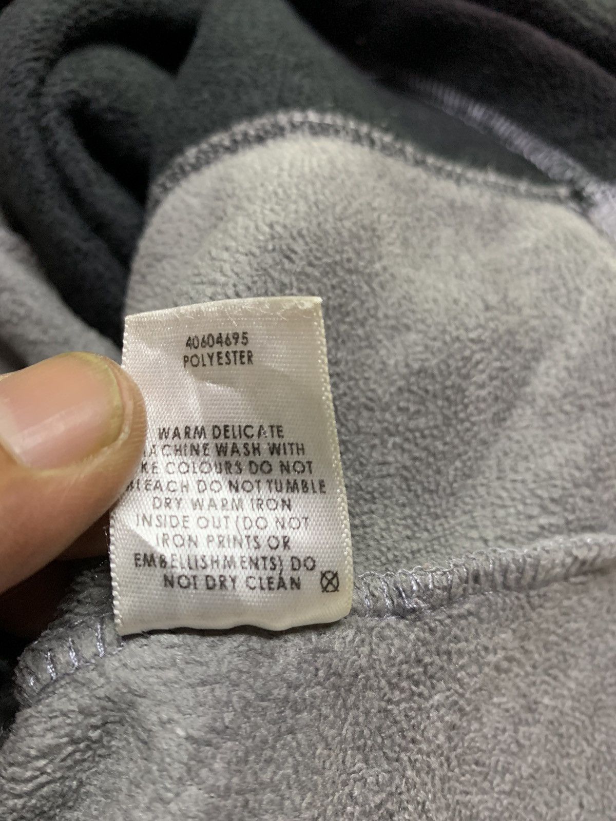 Holden Outerwear Fleece Holden merchandise official Size US XL / EU 56 / 4 - 11 Thumbnail