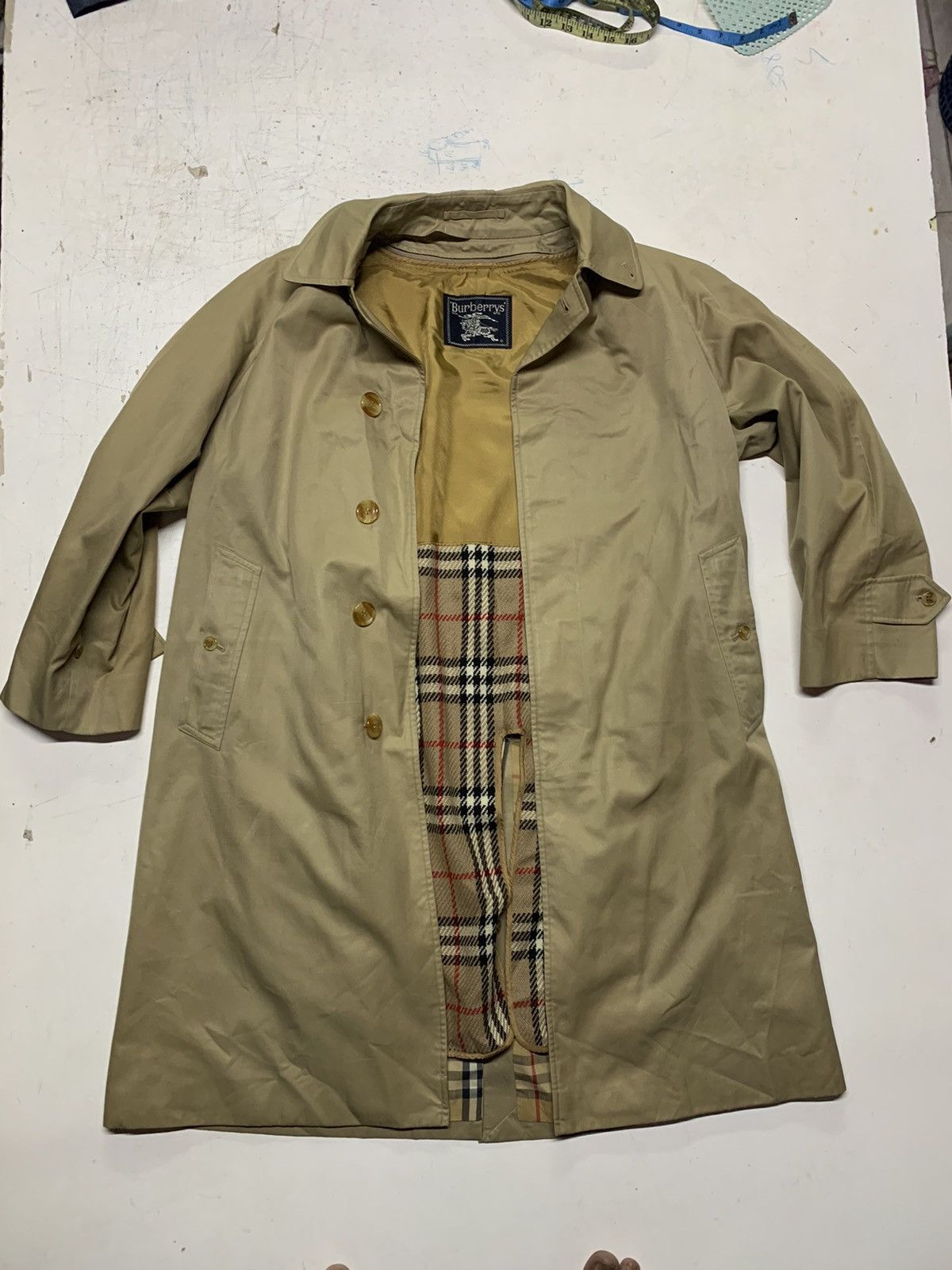 Burberry Vintage Burberry long trench coat Size US M / EU 48-50 / 2 - 17 Thumbnail