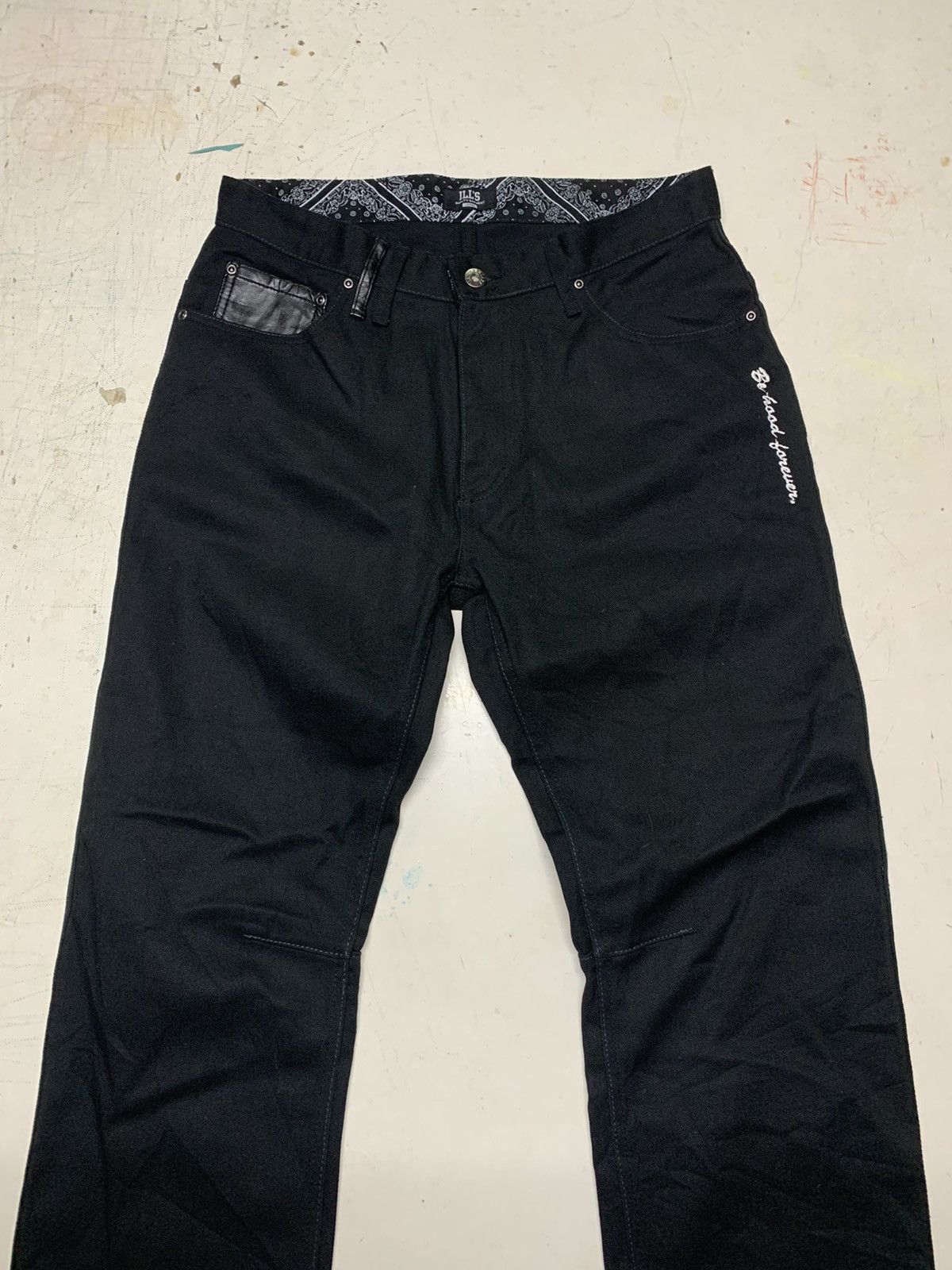 Designer Designed and engineered with ILL’S brand Size US 34 / EU 50 - 9 Thumbnail