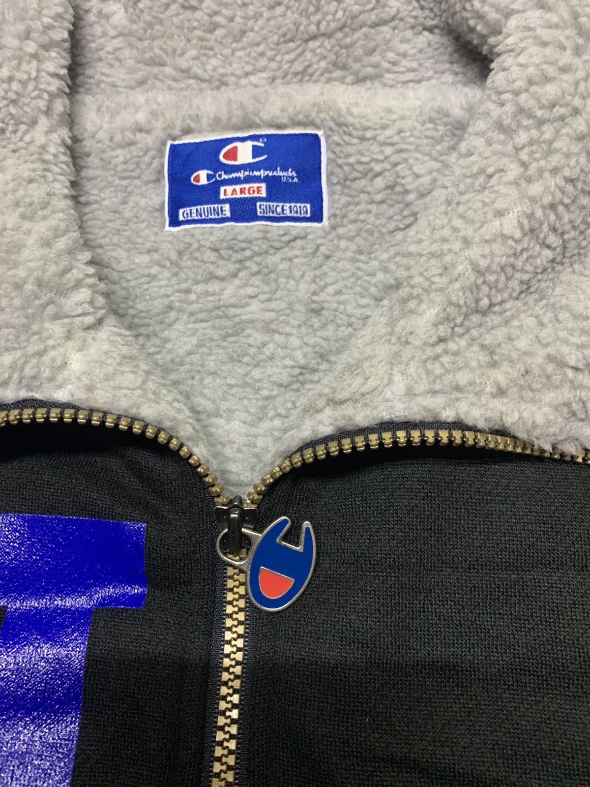 Champion Champions products big logo Size US L / EU 52-54 / 3 - 12 Thumbnail