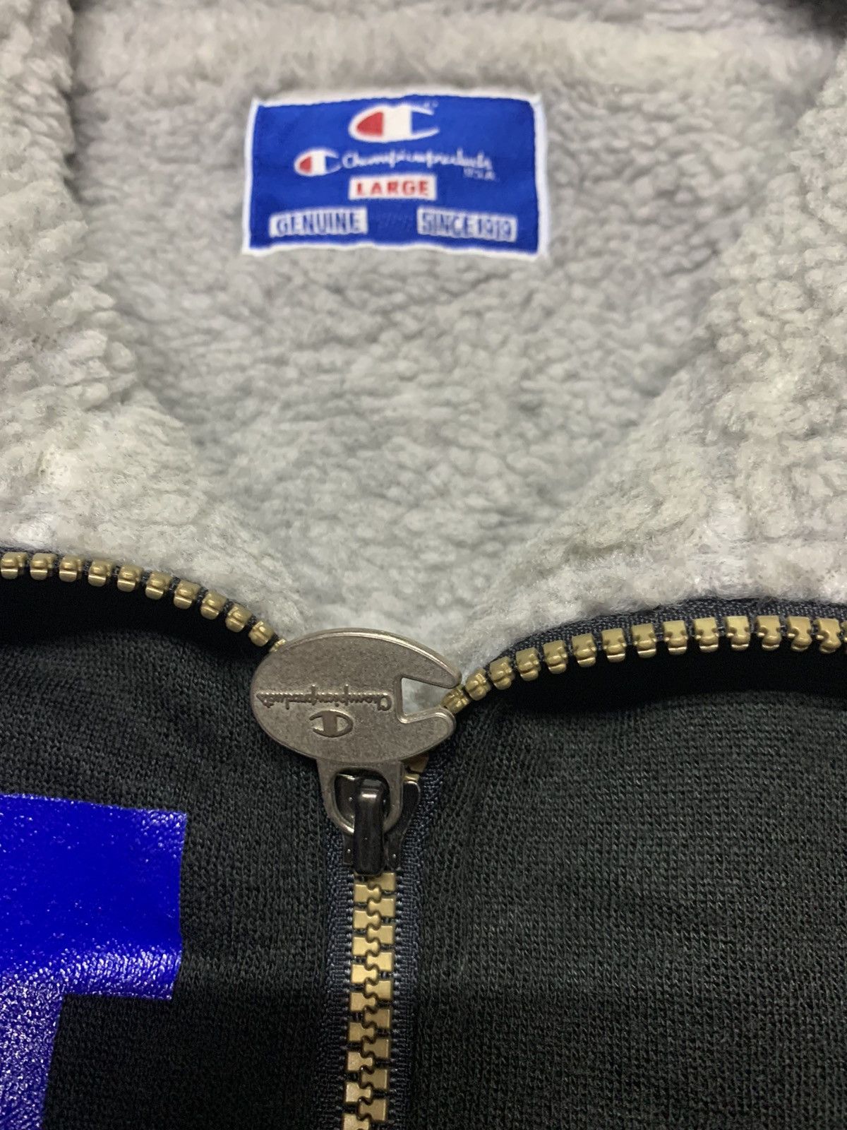 Champion Champions products big logo Size US L / EU 52-54 / 3 - 13 Thumbnail