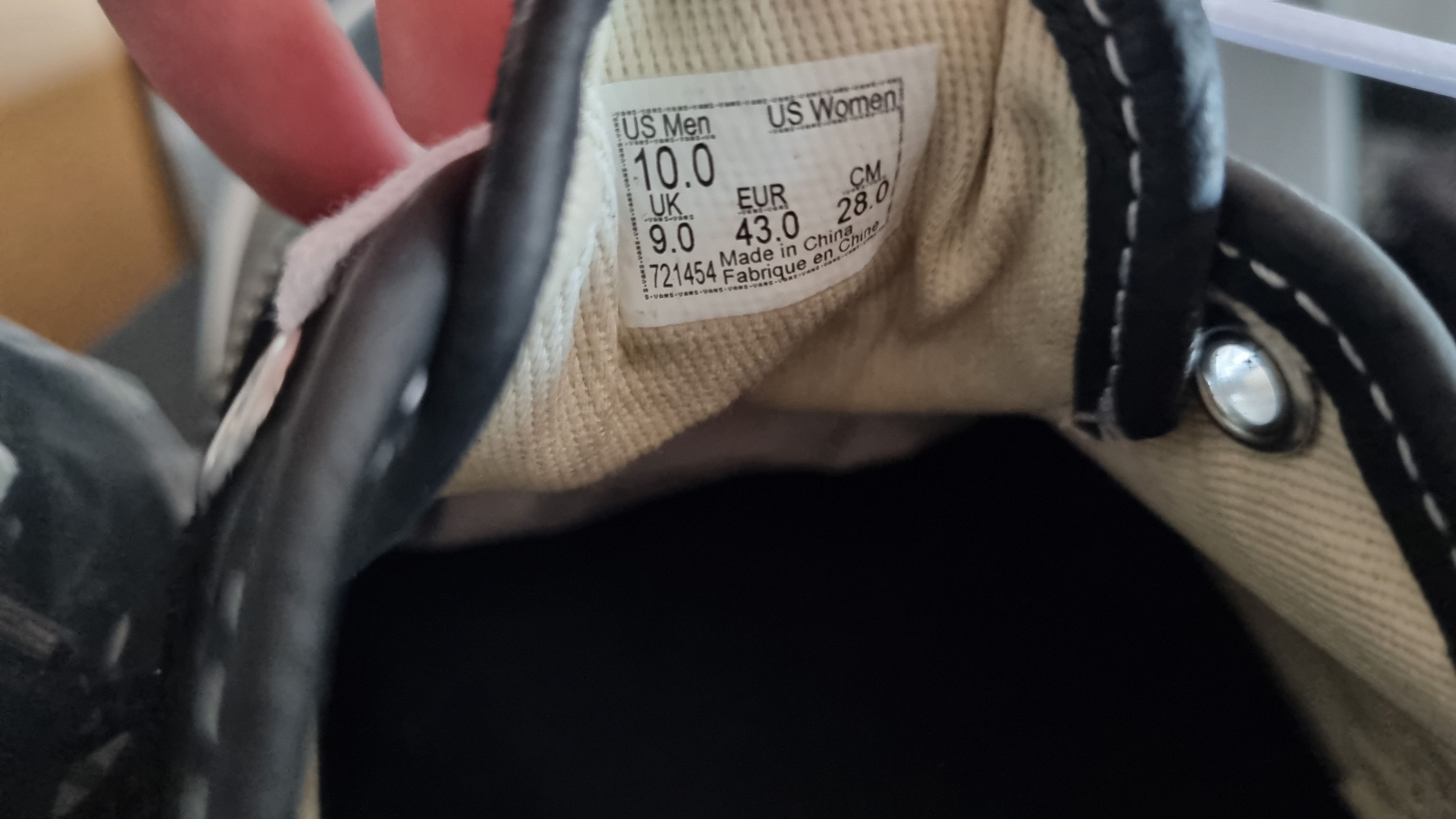 Mastermind World UA authentic lx Mastermind World Size US 10 / EU 43 - 4 Thumbnail