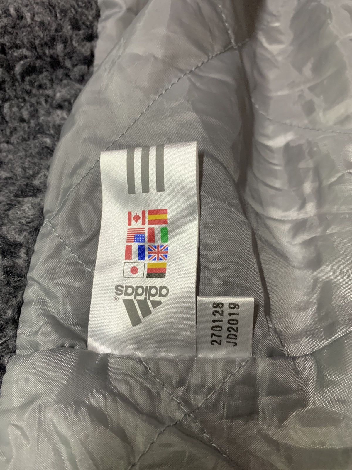 Adidas Adidas vintage long jacket Size US XL / EU 56 / 4 - 15 Thumbnail