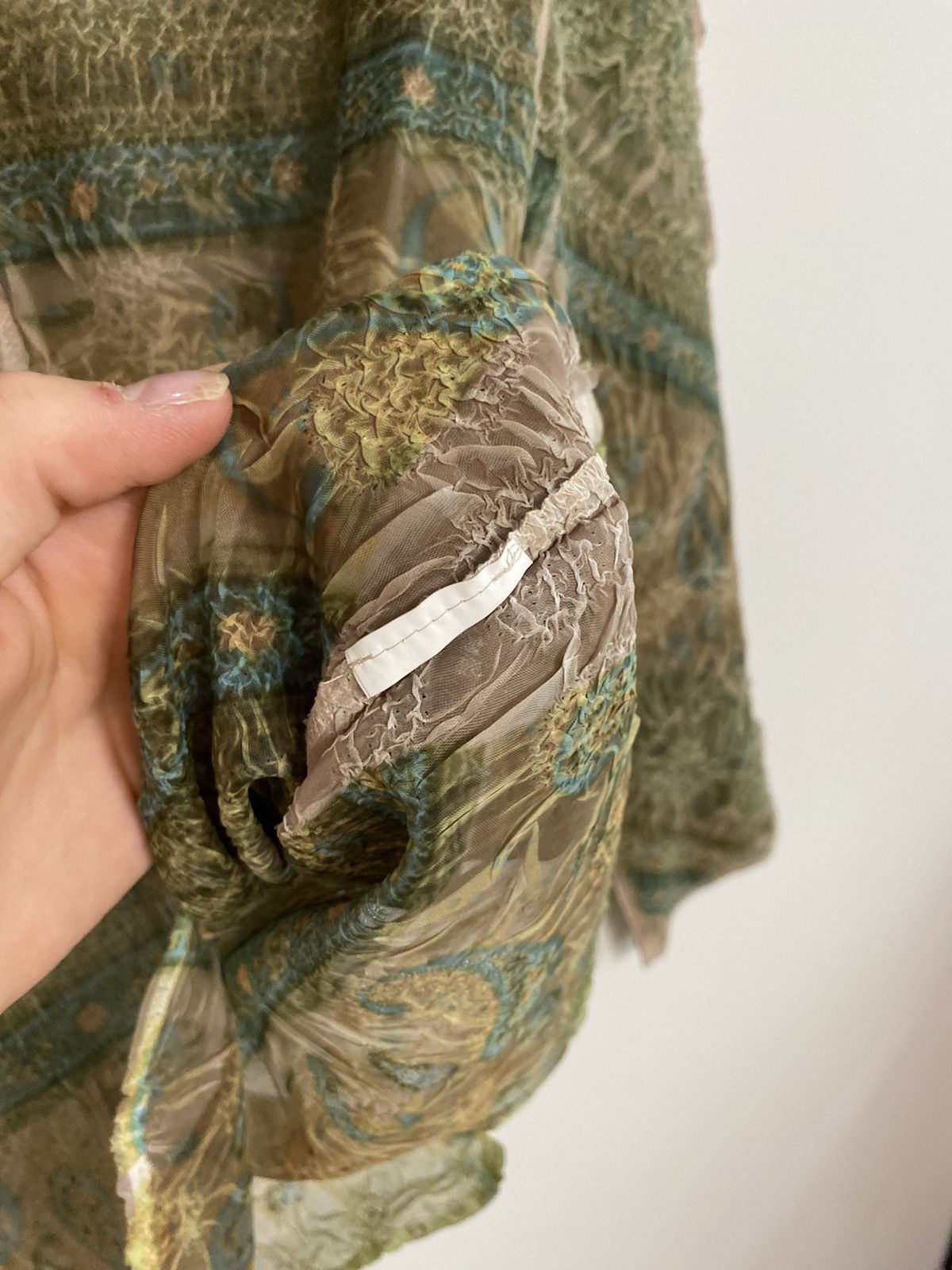 Japanese Brand 90's archive Yoshiki Hishinuma shiny pleated shirt Size S / US 4 / IT 40 - 6 Thumbnail