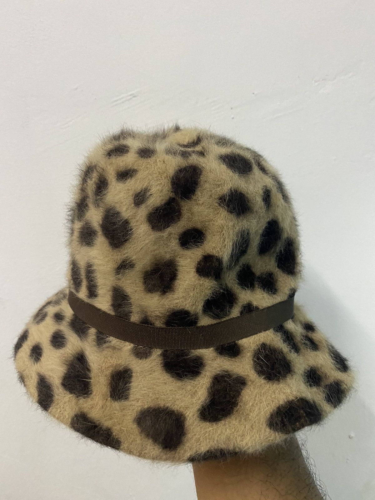 Japanese Brand VTG A.V.V Furgora Leopard Bucket Hat Size ONE SIZE - 3 Thumbnail