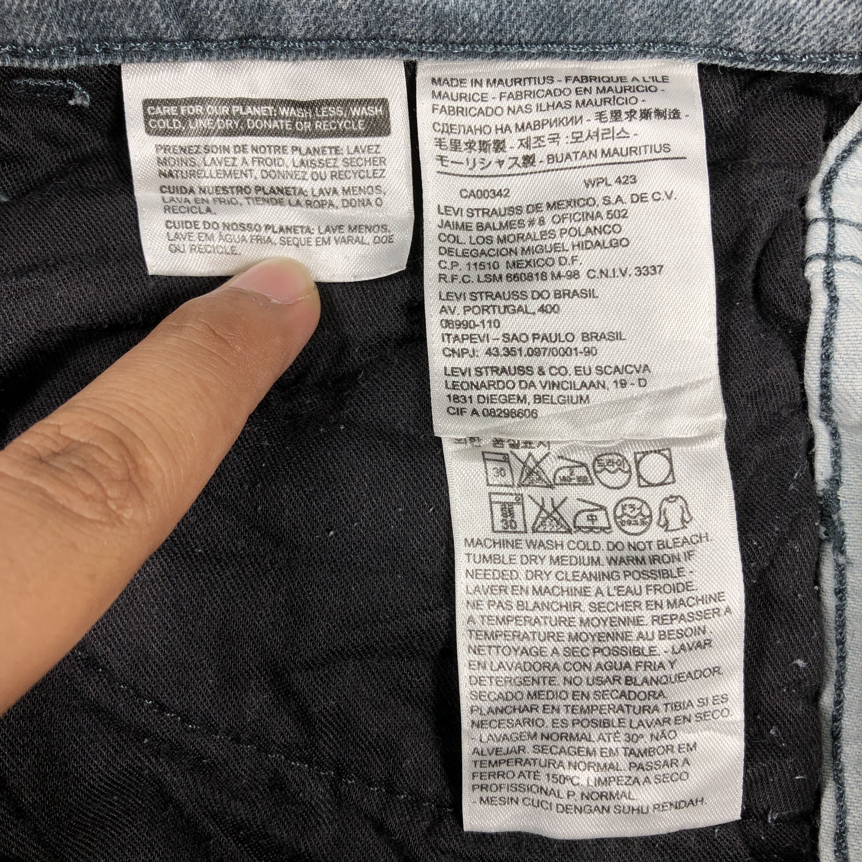 Levi's × Levi's Vintage Clothing × Vintage Vintage Levis 511 Pants L784 Size US 33 - 13 Thumbnail