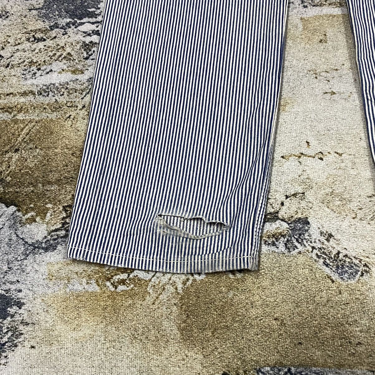 Japanese Brand Steals🔥Vintage Faded Double Waist Hickory Stripes Pants Size US 31 - 11 Thumbnail