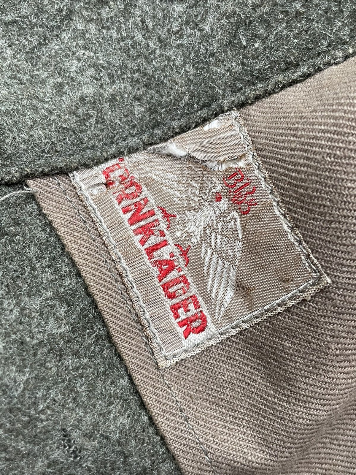 Vintage Vintage 1951 M42 Swedish Army Wool Jqcket Size US M / EU 48-50 / 2 - 14 Thumbnail