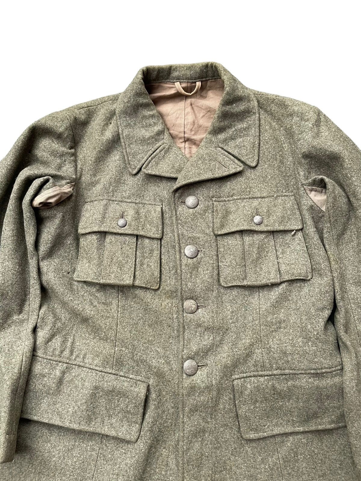 Vintage Vintage 1951 M42 Swedish Army Wool Jqcket Size US M / EU 48-50 / 2 - 3 Thumbnail