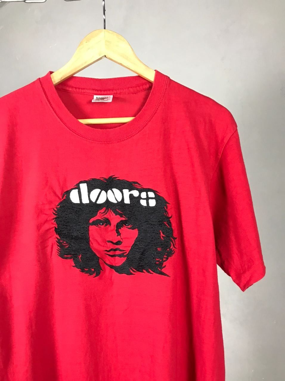 Band Tees The Doors vintage red band tee Size US S / EU 44-46 / 1 - 2 Thumbnail