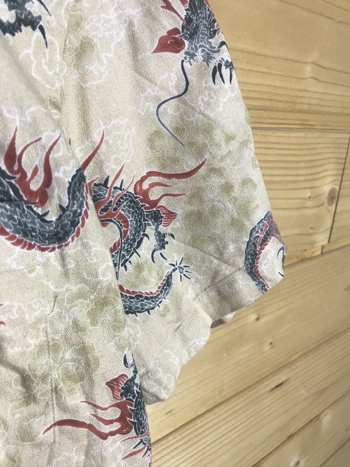 Vintage vintage dragon shirt Size US XS / EU 42 / 0 - 5 Thumbnail