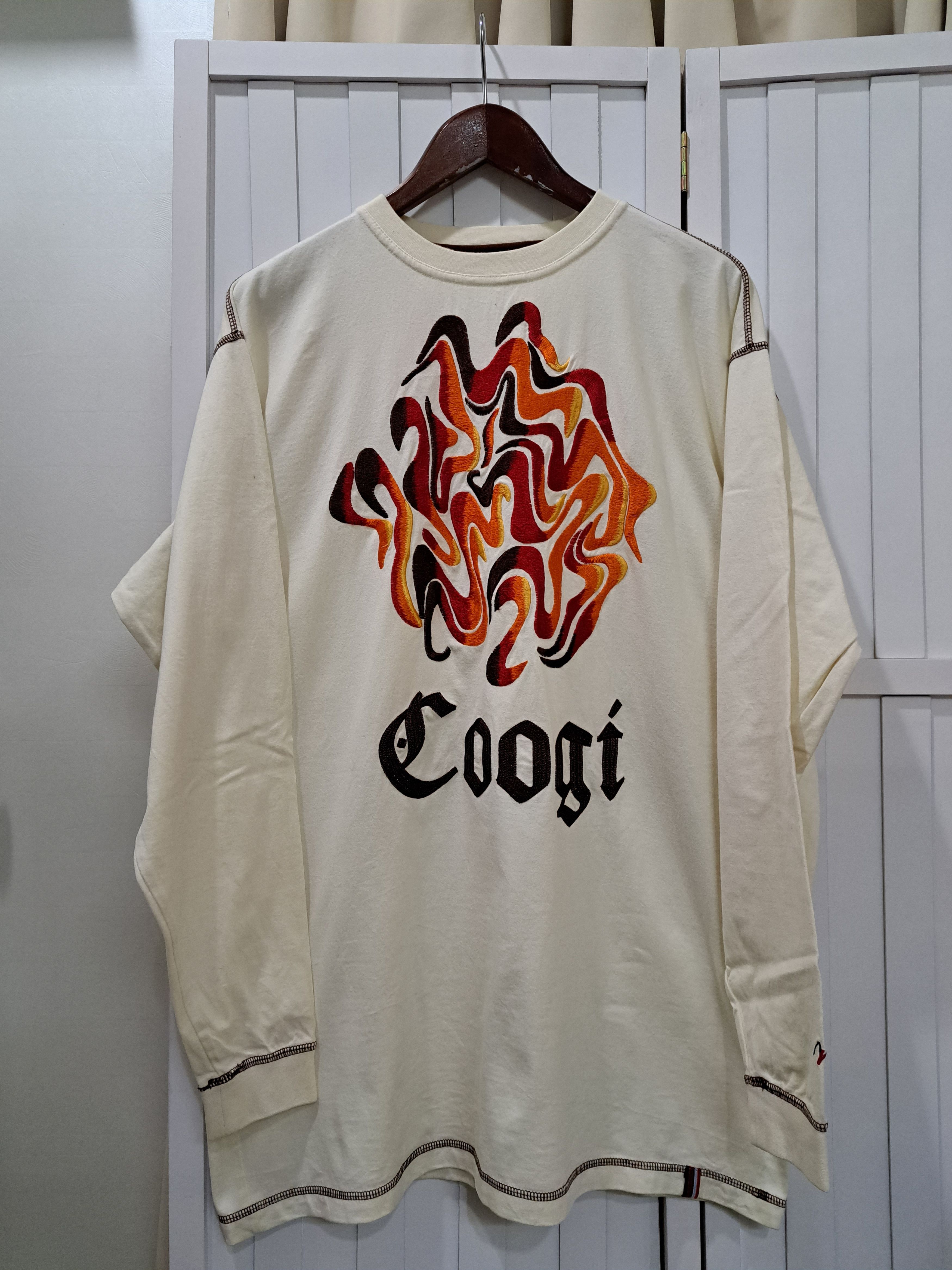 Coogi Coogi embroidered flame style LS Tee Size US XL / EU 56 / 4 - 1 Thumbnail