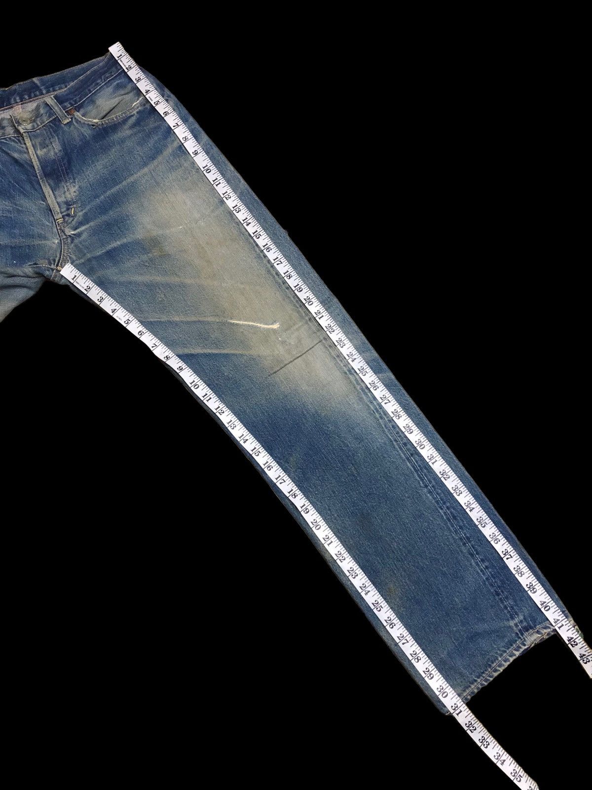 Japanese Brand HR MARKET WASHED BLUE SELVEDGE DISTRESSED JEANS Size US 29 - 15 Thumbnail