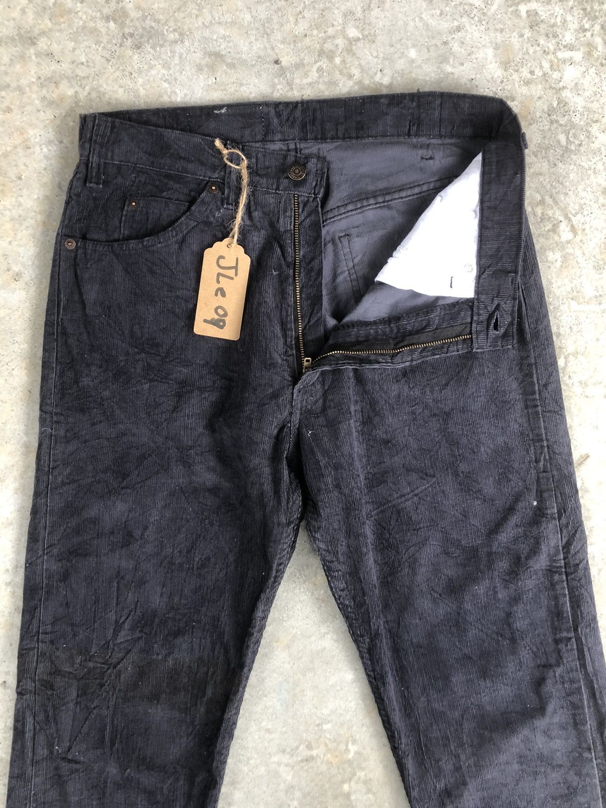 Levi's Vintage 80’s Levi’s Corduroy Pants Straight fit Jeans 505 Size US 31 - 3 Thumbnail