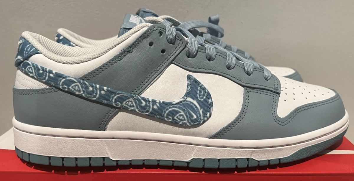 Nike Authentic Nike Dunk Low wmns womens Blue Paisley Size US 12 / IT 42 - 1 Thumbnail