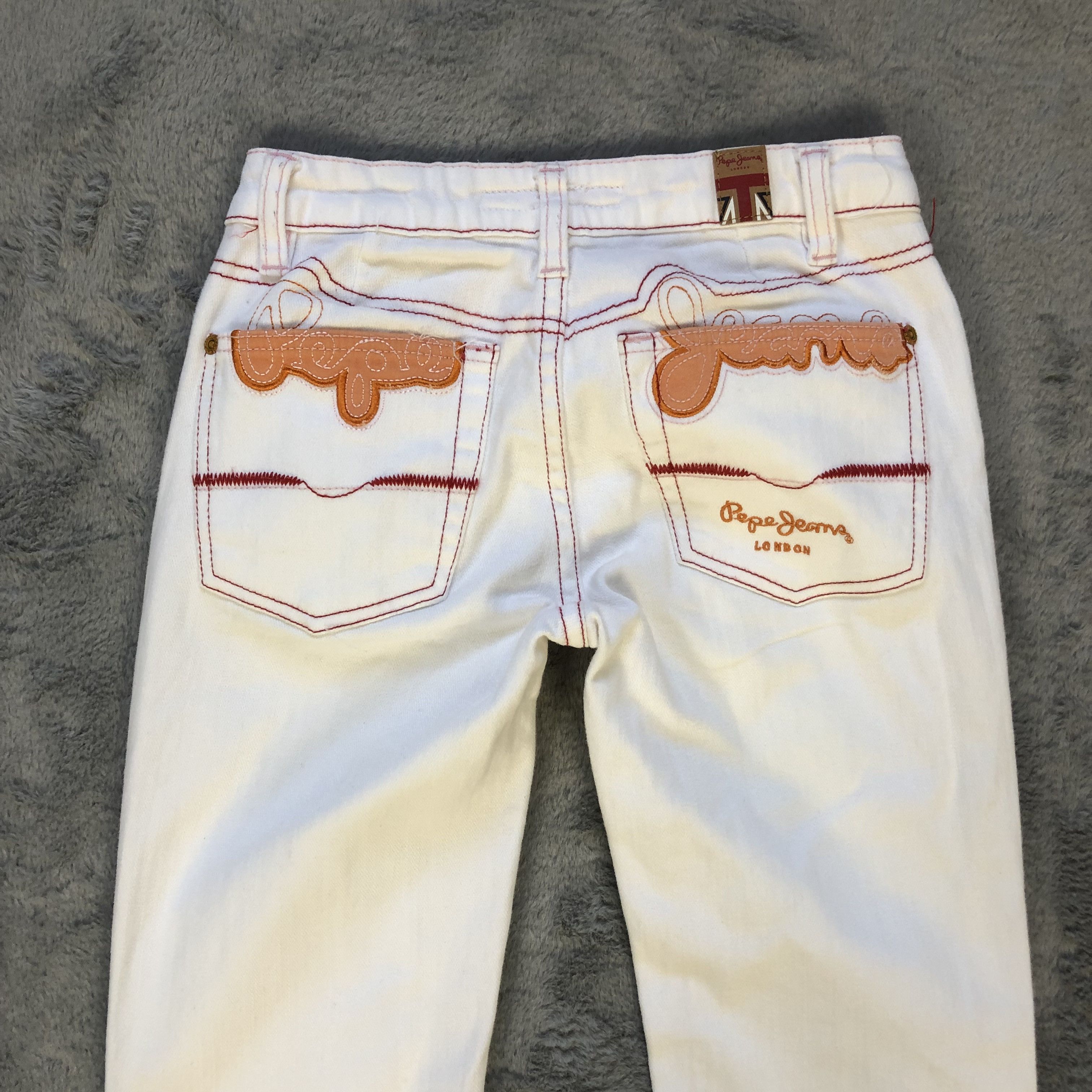 Japanese Brand FLARE PEPE JEANS LONDON WHITE JEANS #5979-216 Size 24" / US 00 / IT 34 - 17 Thumbnail