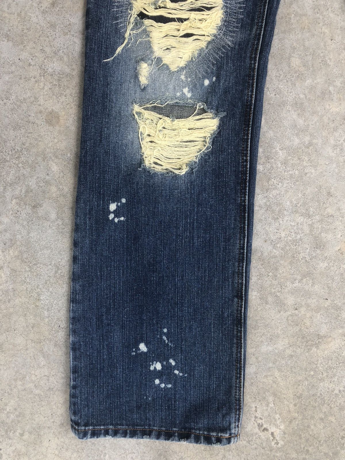 Who Decides War Rare Exhibitionist ttu Distressed Jeans Ripped Size US 33 - 6 Thumbnail