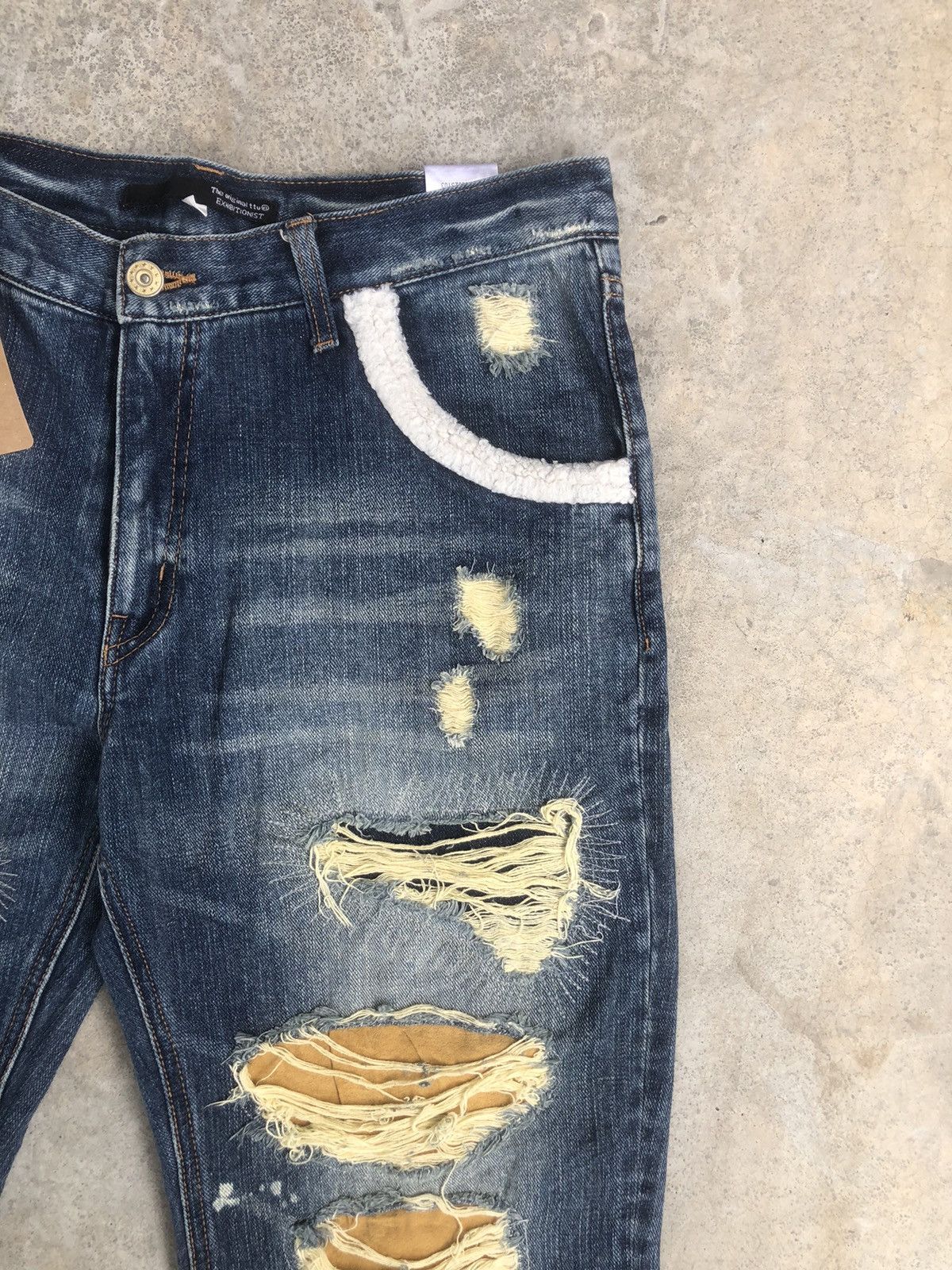 Who Decides War Rare Exhibitionist ttu Distressed Jeans Ripped Size US 33 - 5 Thumbnail
