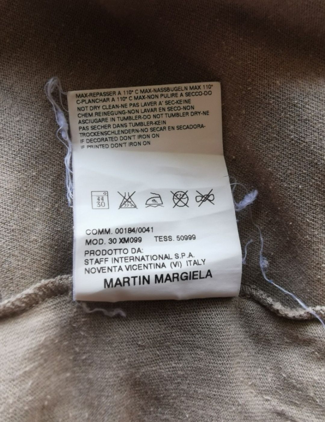Maison Margiela Maison Martin Margiela Aids Awareness Tee Size XL / US 12-14 / IT 48-50 - 5 Thumbnail