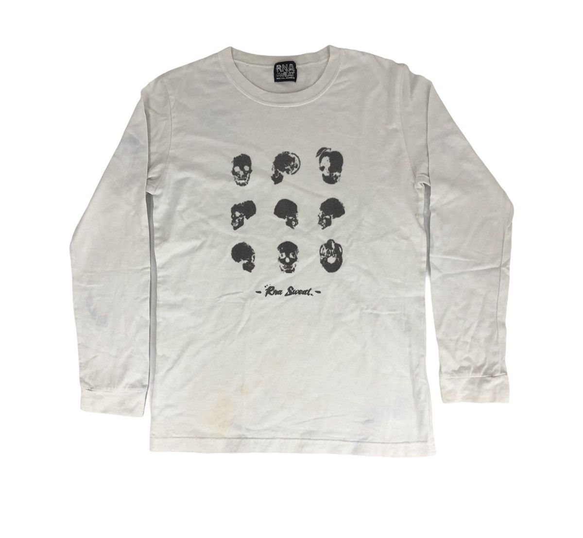 Japanese Brand Vintage RNA Sweat Inc Skull Logo Japanese Fashion Brand Tee Size US S / EU 44-46 / 1 - 1 Thumbnail