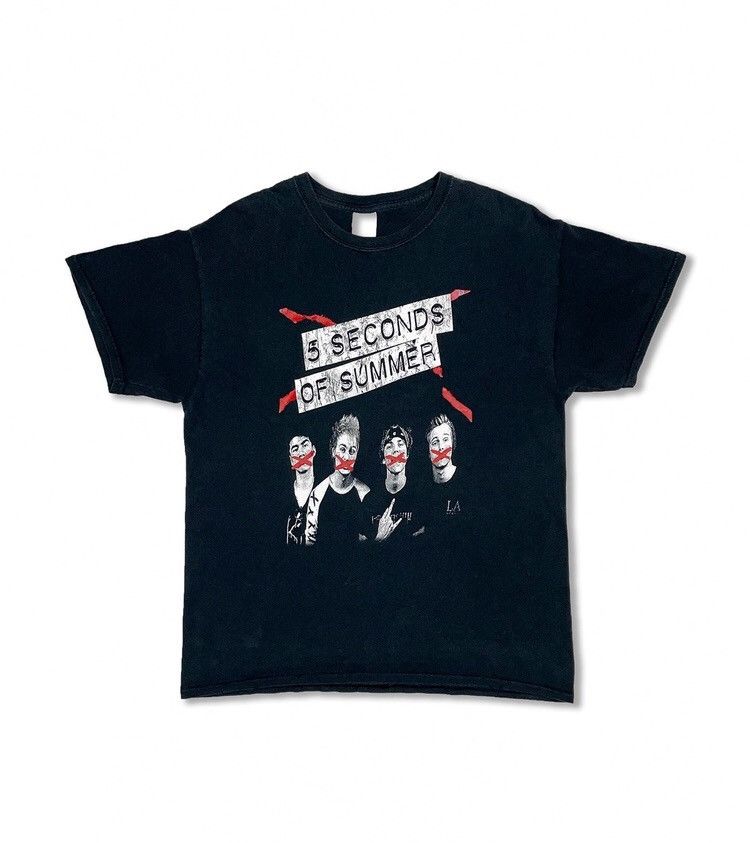Band Tees Vintage 5 Seconds of Summer Black Faded T-Shirt GCS020 Size US L / EU 52-54 / 3 - 1 Thumbnail