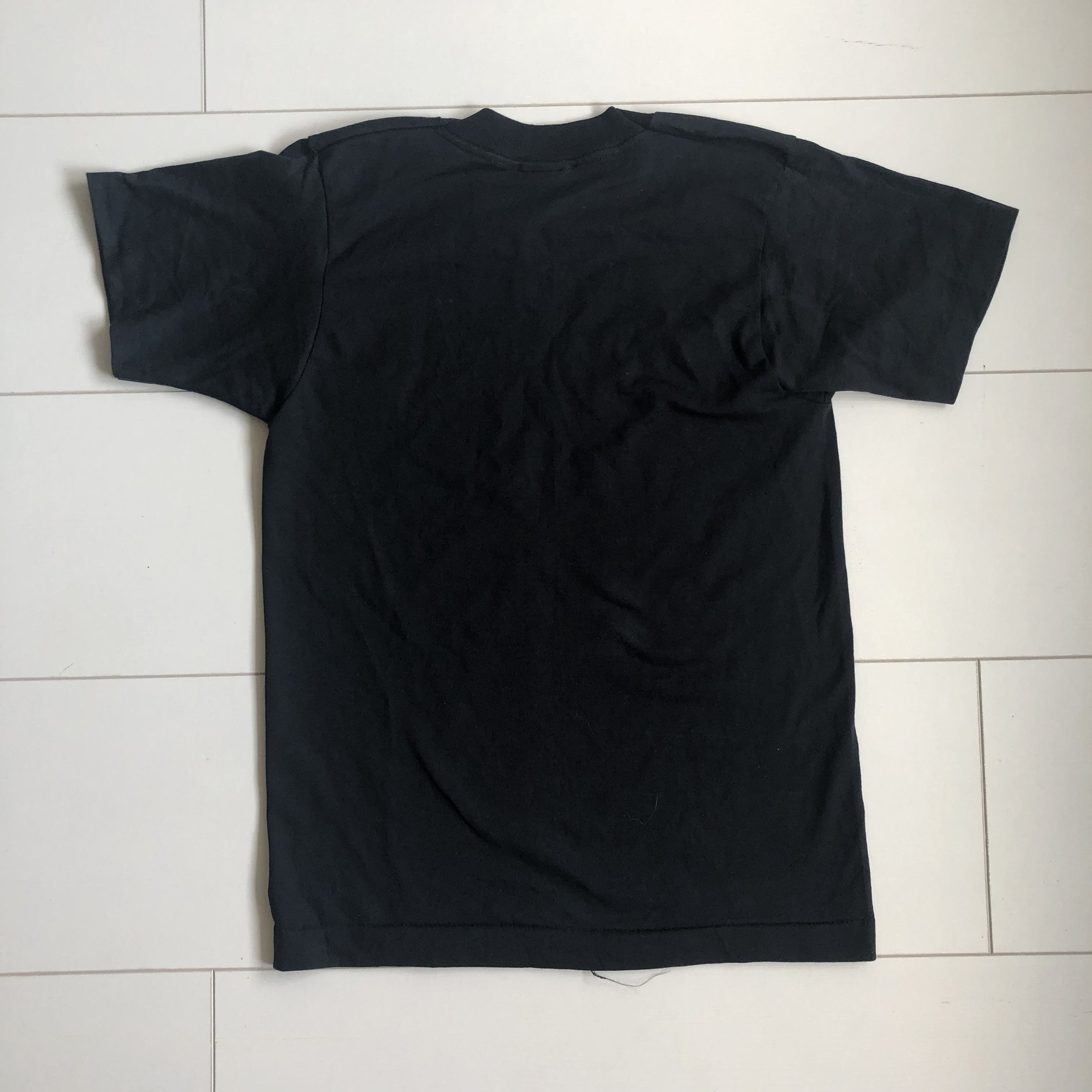 Vintage Vintage Single Stitch 80's Black T-Shirt Size US XS / EU 42 / 0 - 2 Thumbnail