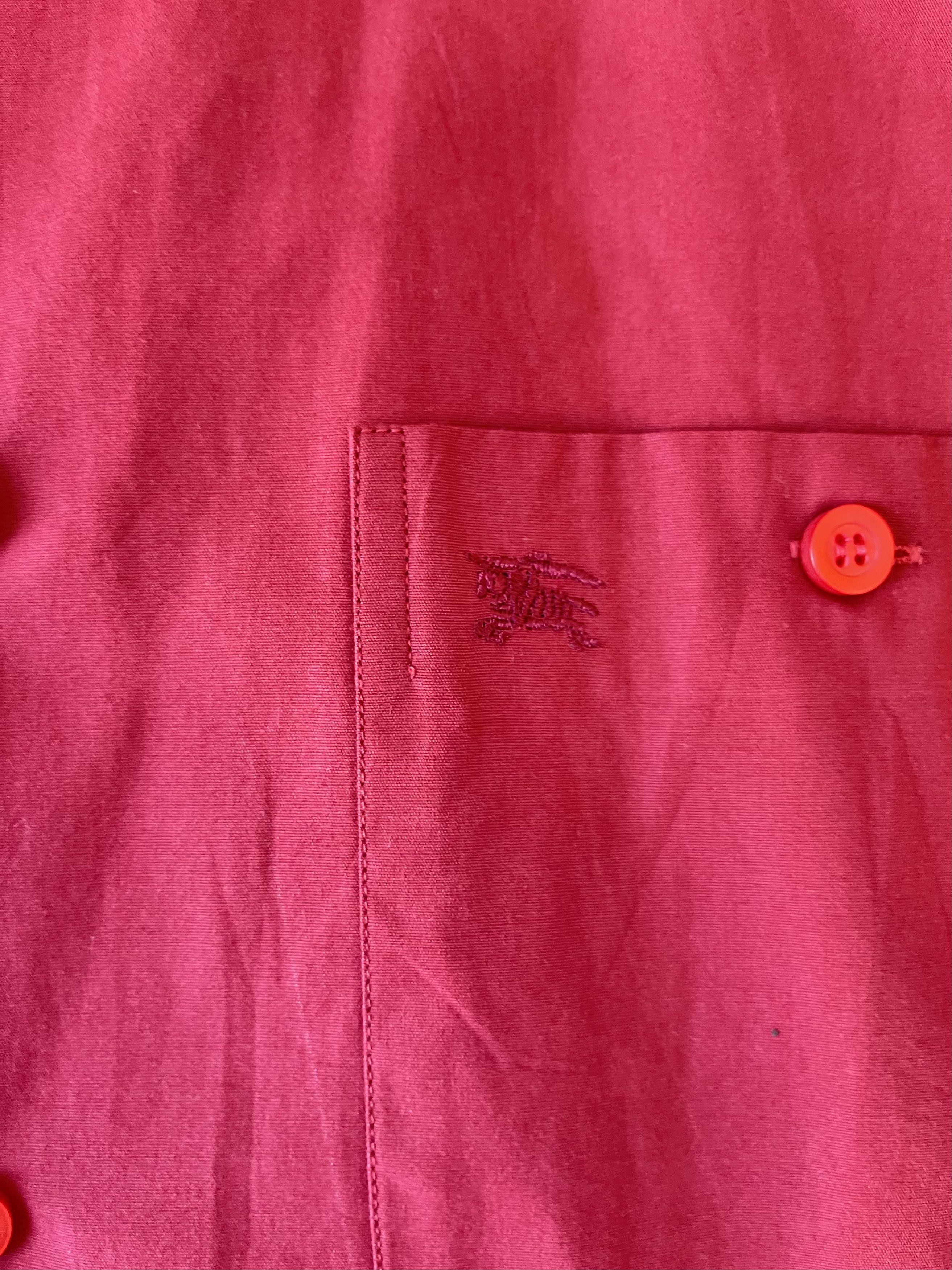 Burberry 🔥 summer Burberry shirt short sleeve red xxl Size US XL / EU 56 / 4 - 5 Thumbnail