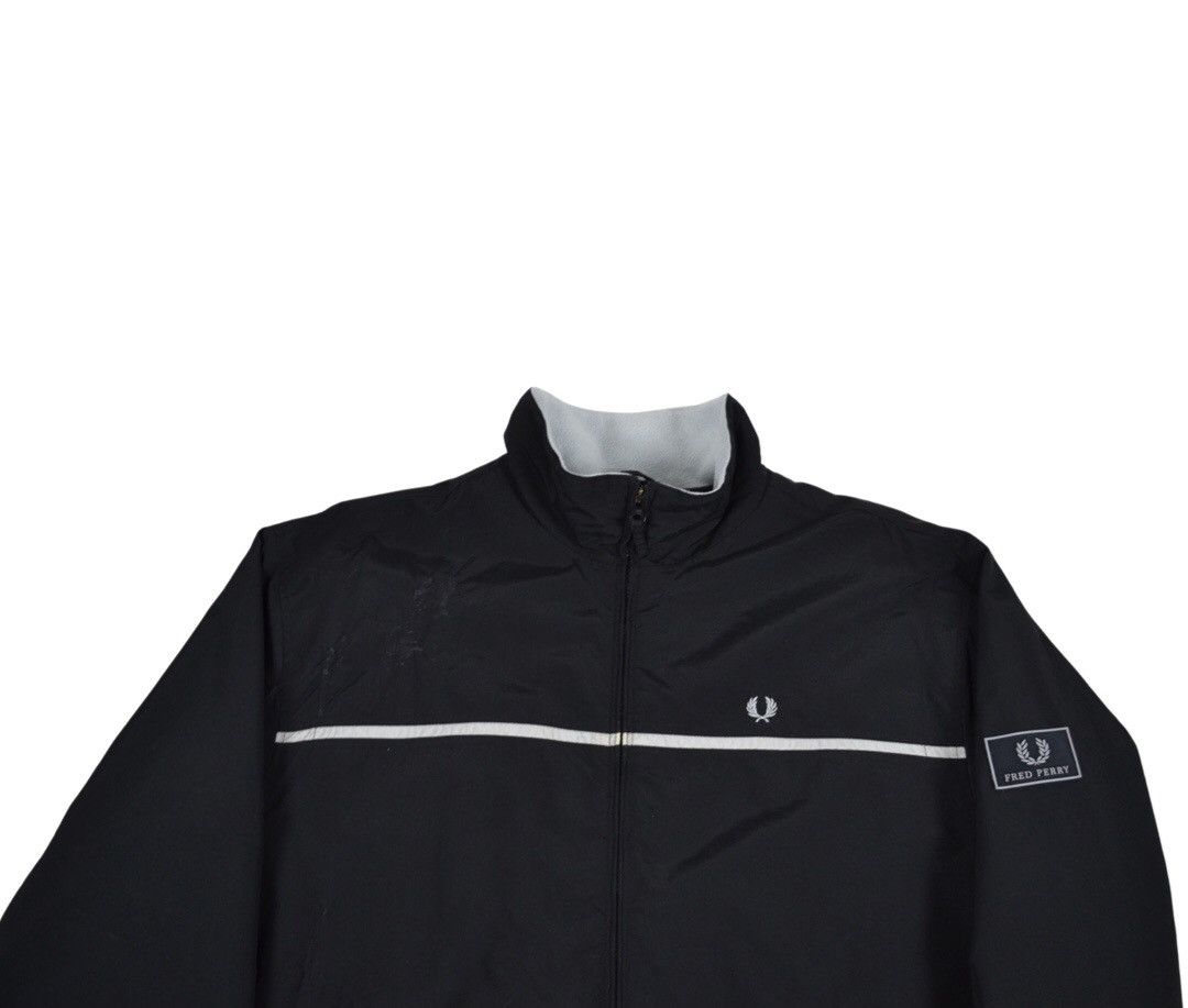 Fred Perry × Vintage Vintage Fred Perry Nylon Fleece Jacket Size US L / EU 52-54 / 3 - 2 Thumbnail
