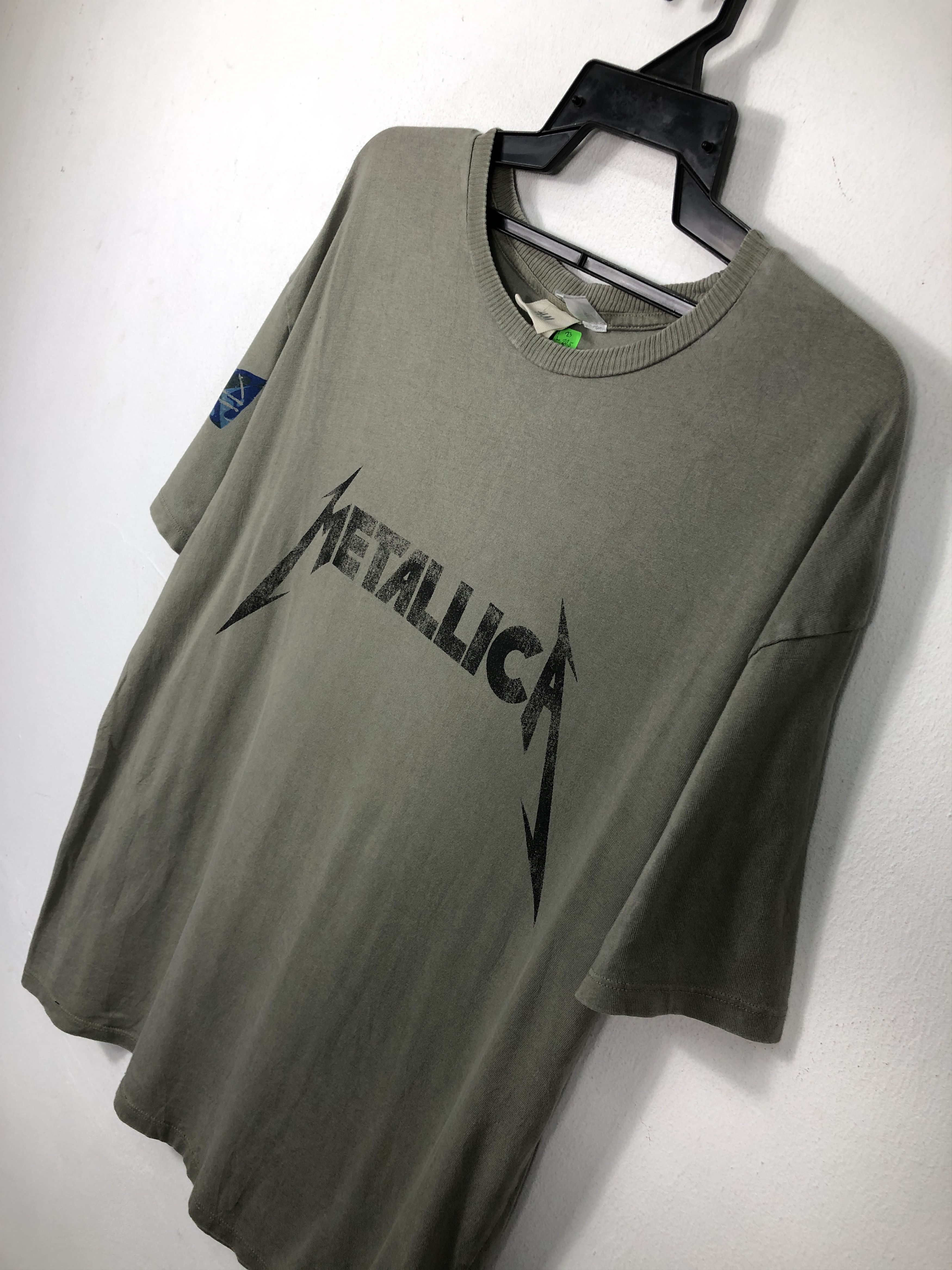 Band Tees Metallica World Magnetic Tour 2010 by H&M T-Shirt Size US L / EU 52-54 / 3 - 2 Thumbnail
