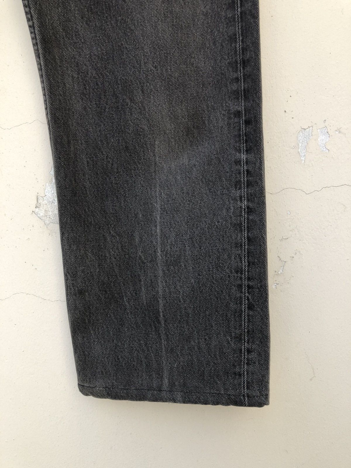 Levi's Vintage 1995 Levi’s 501 Jeans Made in Usa Faded Black Denim Size US 34 / EU 50 - 8 Thumbnail