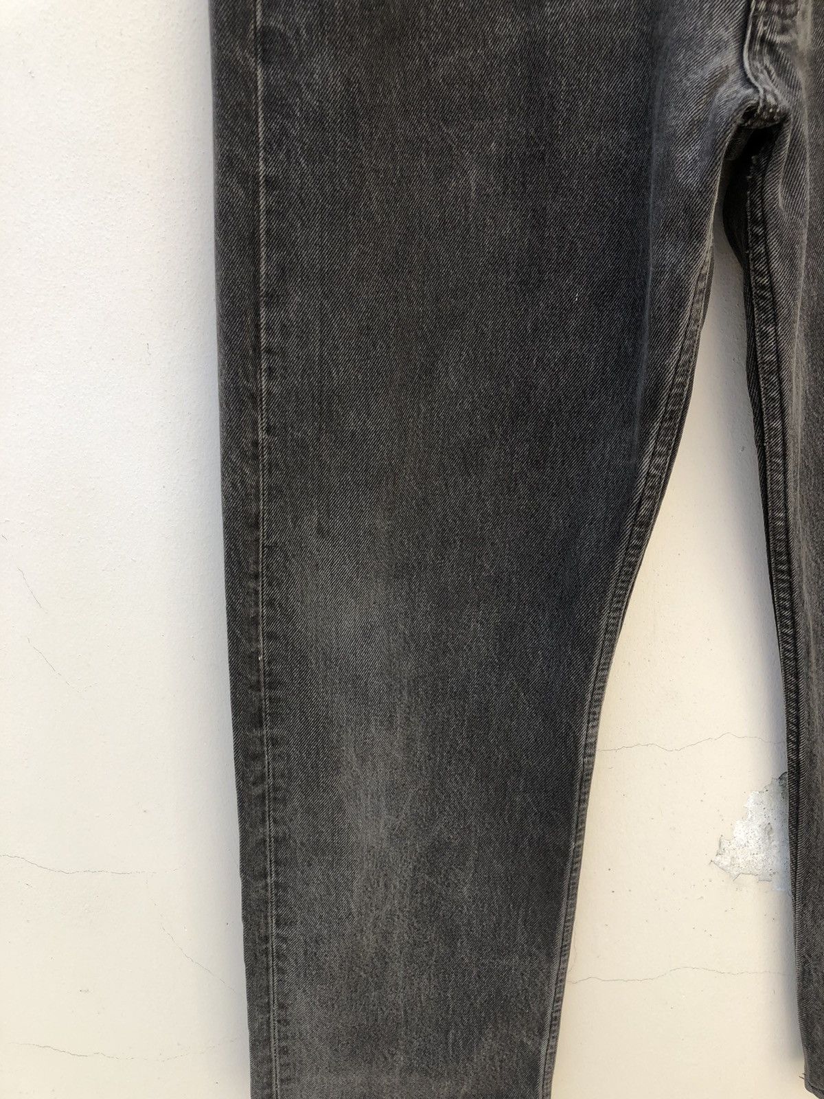 Levi's Vintage 1995 Levi’s 501 Jeans Made in Usa Faded Black Denim Size US 34 / EU 50 - 4 Thumbnail
