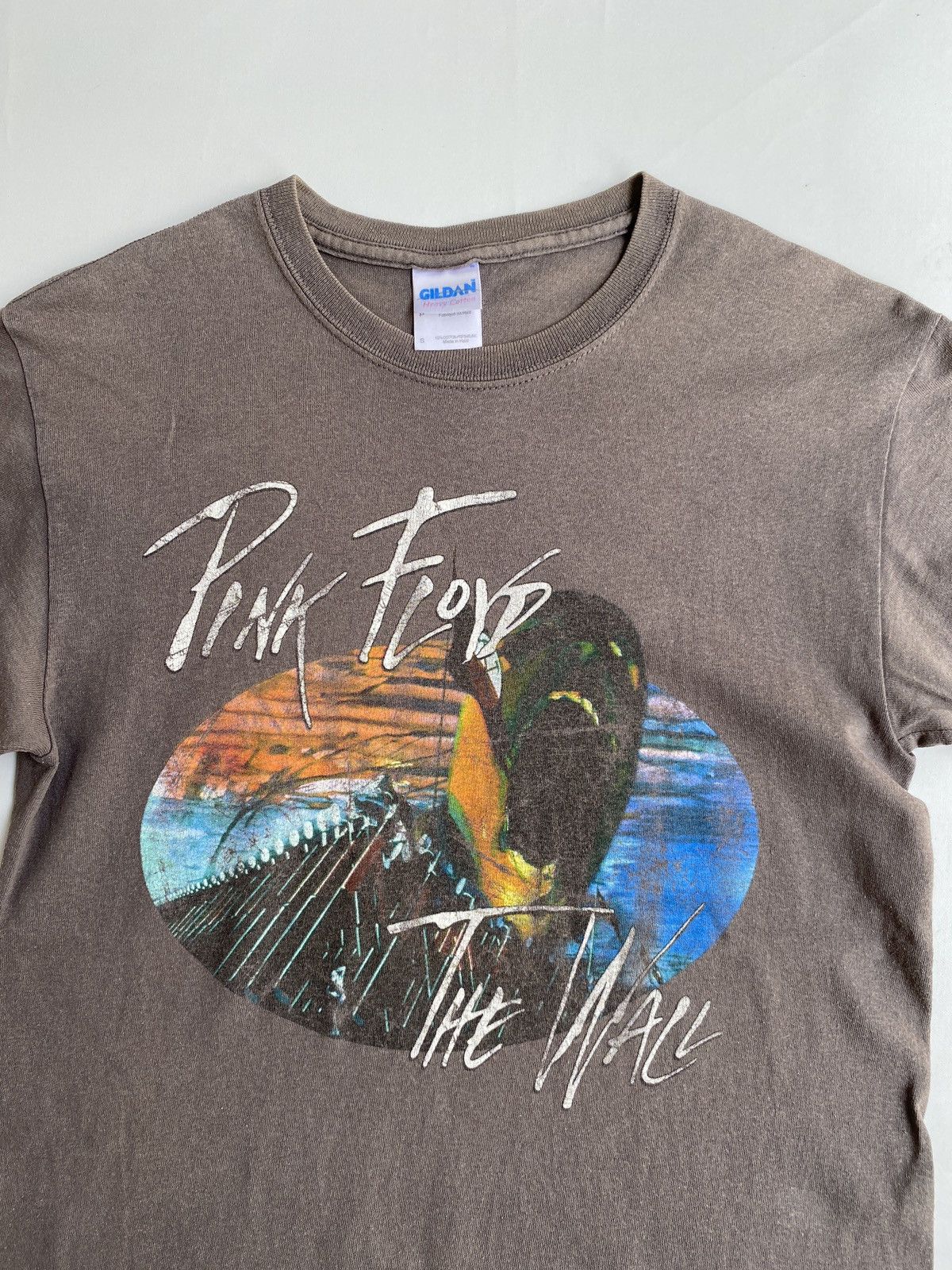 Vintage 2000s Pink Floyd the Wall album cover Tshirt