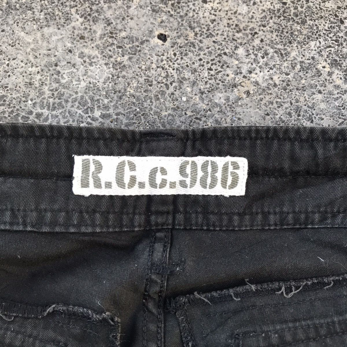 Japanese Brand Real Crush Clothing Faded Big Pocket Tactical Cargo Pants Size US 30 / EU 46 - 12 Thumbnail