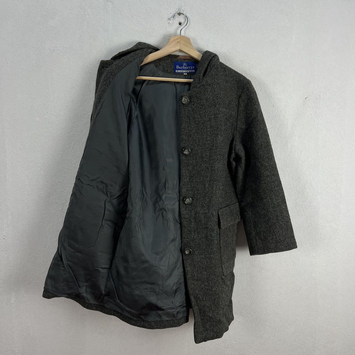 Burberry VINTAGE BURBERRY BLUE LABEL WOOL LONG JACKET Size US S / EU 44-46 / 1 - 11 Thumbnail