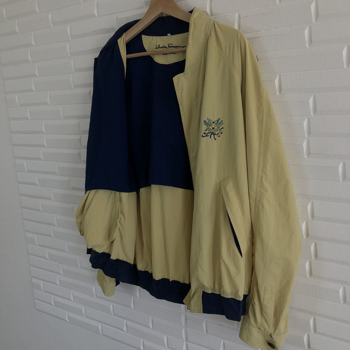 Japanese Brand SALVATORE FERRAGAMO RARE BOMBER JACKET STYLE MADE IN ITALY Size US M / EU 48-50 / 2 - 10 Thumbnail