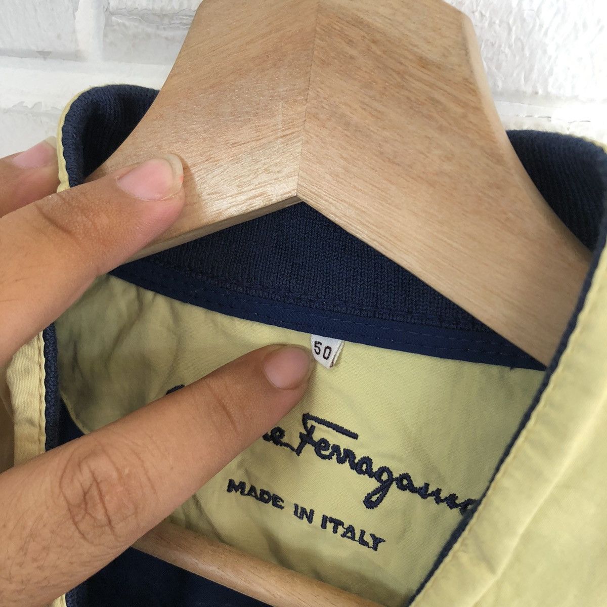 Japanese Brand SALVATORE FERRAGAMO RARE BOMBER JACKET STYLE MADE IN ITALY Size US M / EU 48-50 / 2 - 11 Thumbnail