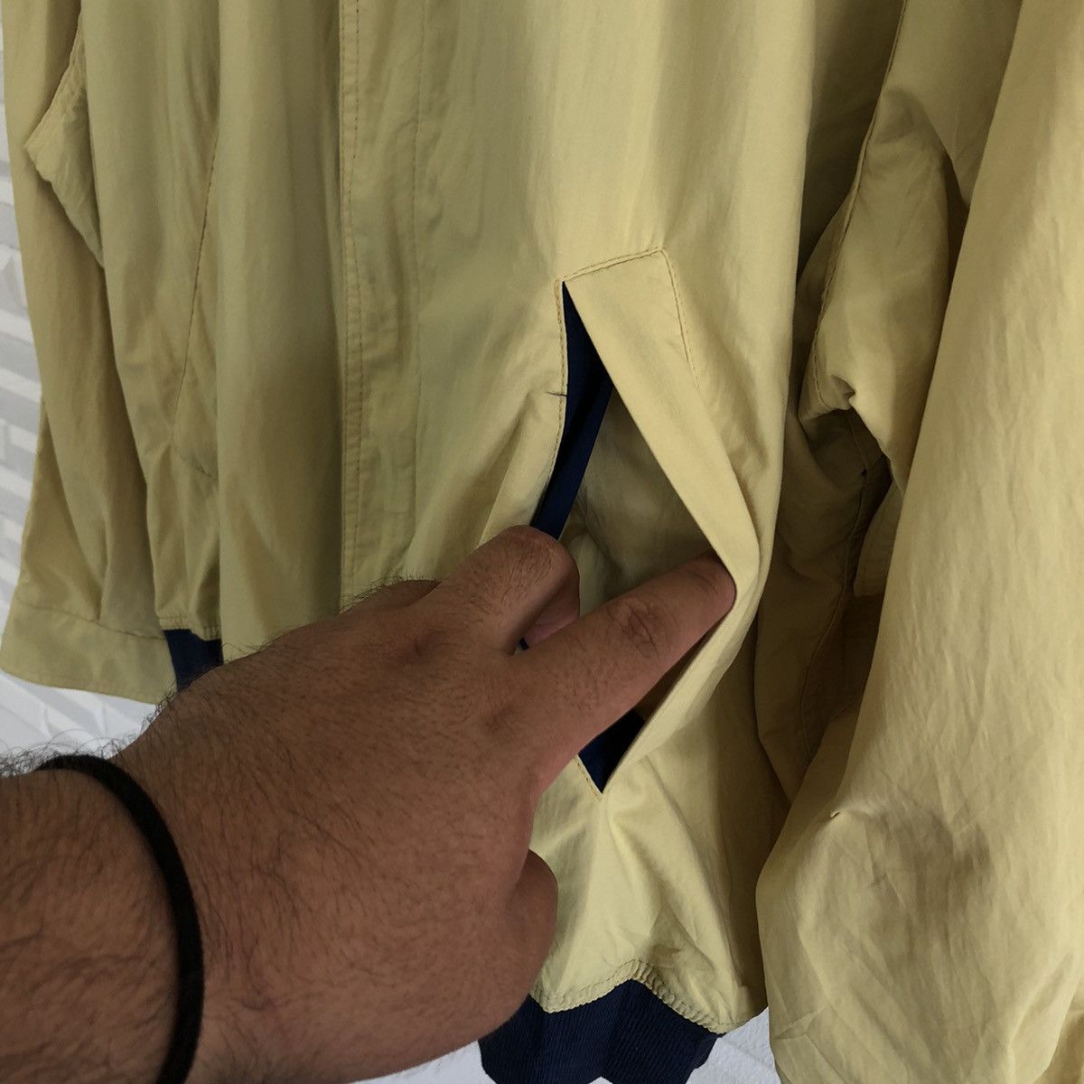 Japanese Brand SALVATORE FERRAGAMO RARE BOMBER JACKET STYLE MADE IN ITALY Size US M / EU 48-50 / 2 - 8 Thumbnail
