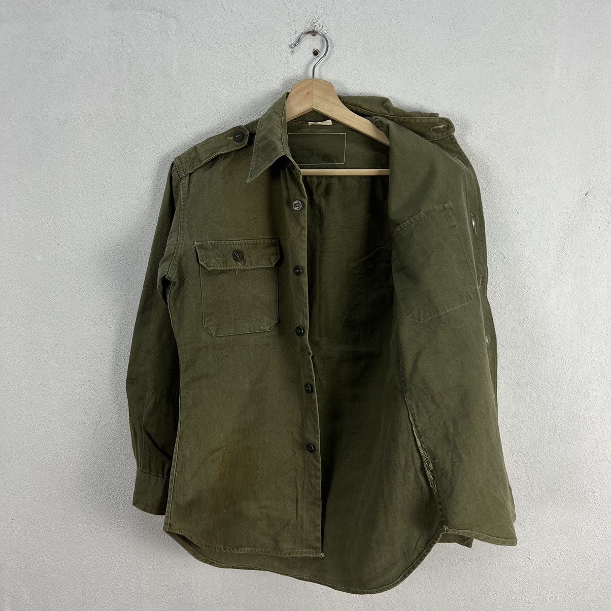 Vintage TRUE VINTAGE WORLD WAR HERRINGBONE JACKET MILITARY WEAR Size US M / EU 48-50 / 2 - 8 Thumbnail