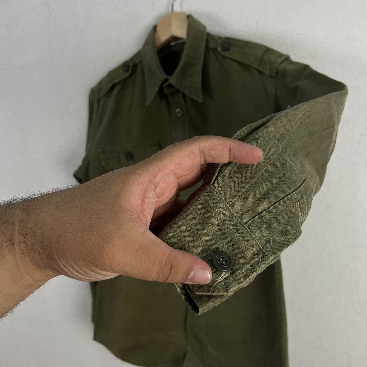 Vintage TRUE VINTAGE WORLD WAR HERRINGBONE JACKET MILITARY WEAR Size US M / EU 48-50 / 2 - 5 Thumbnail