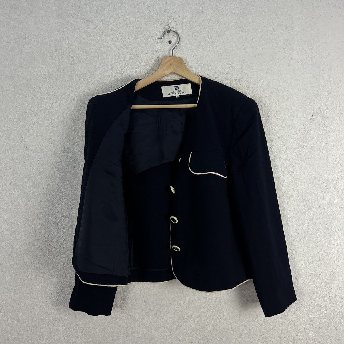 Givenchy CROPPED COAT JACKET GLAMOUR GIVENCHY DESIGNER Size M / US 6-8 / IT 42-44 - 8 Thumbnail