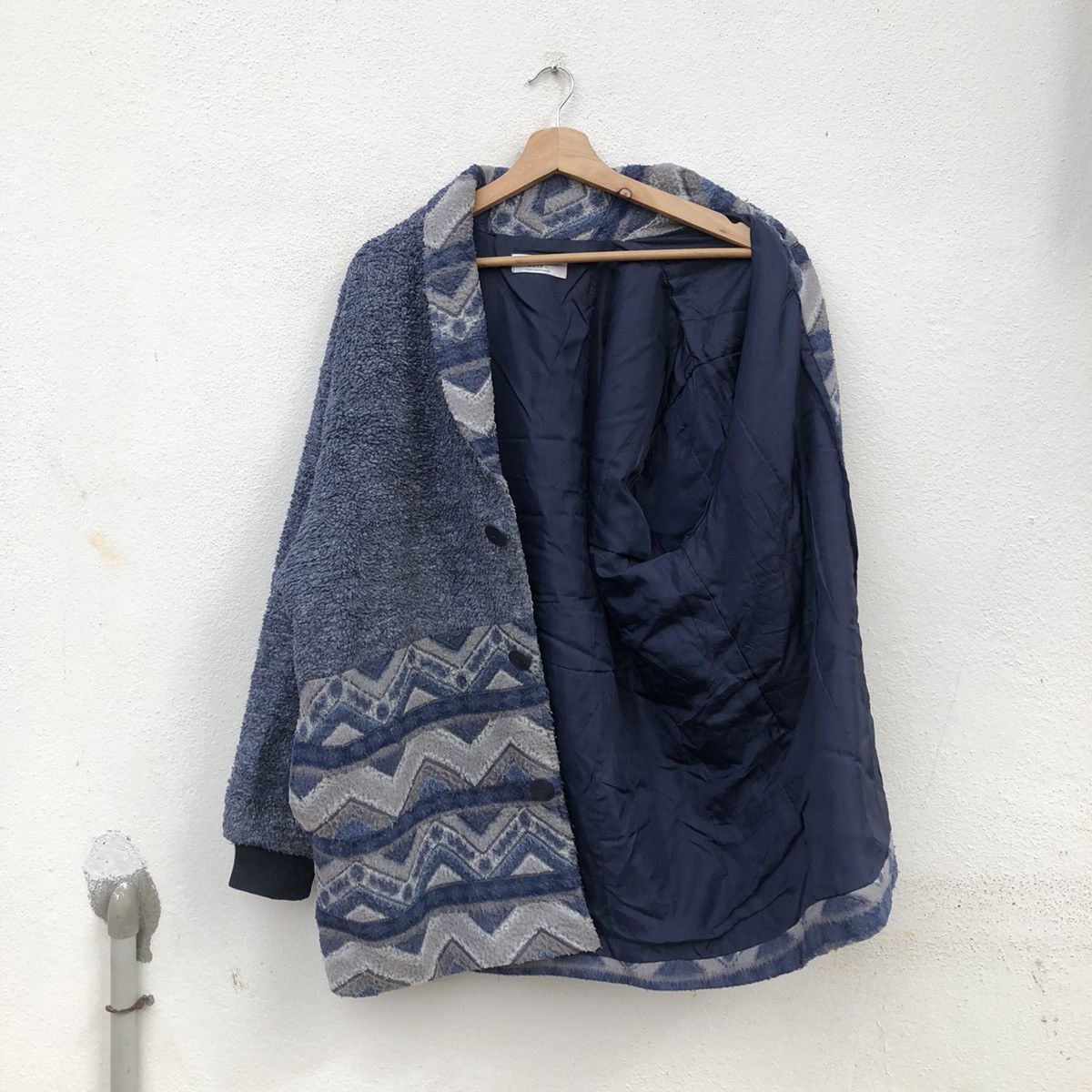 Japanese Brand RARE PRINTED FLEECE AZTEC DESIGN HALF TIME WEAR Size US M / EU 48-50 / 2 - 10 Thumbnail