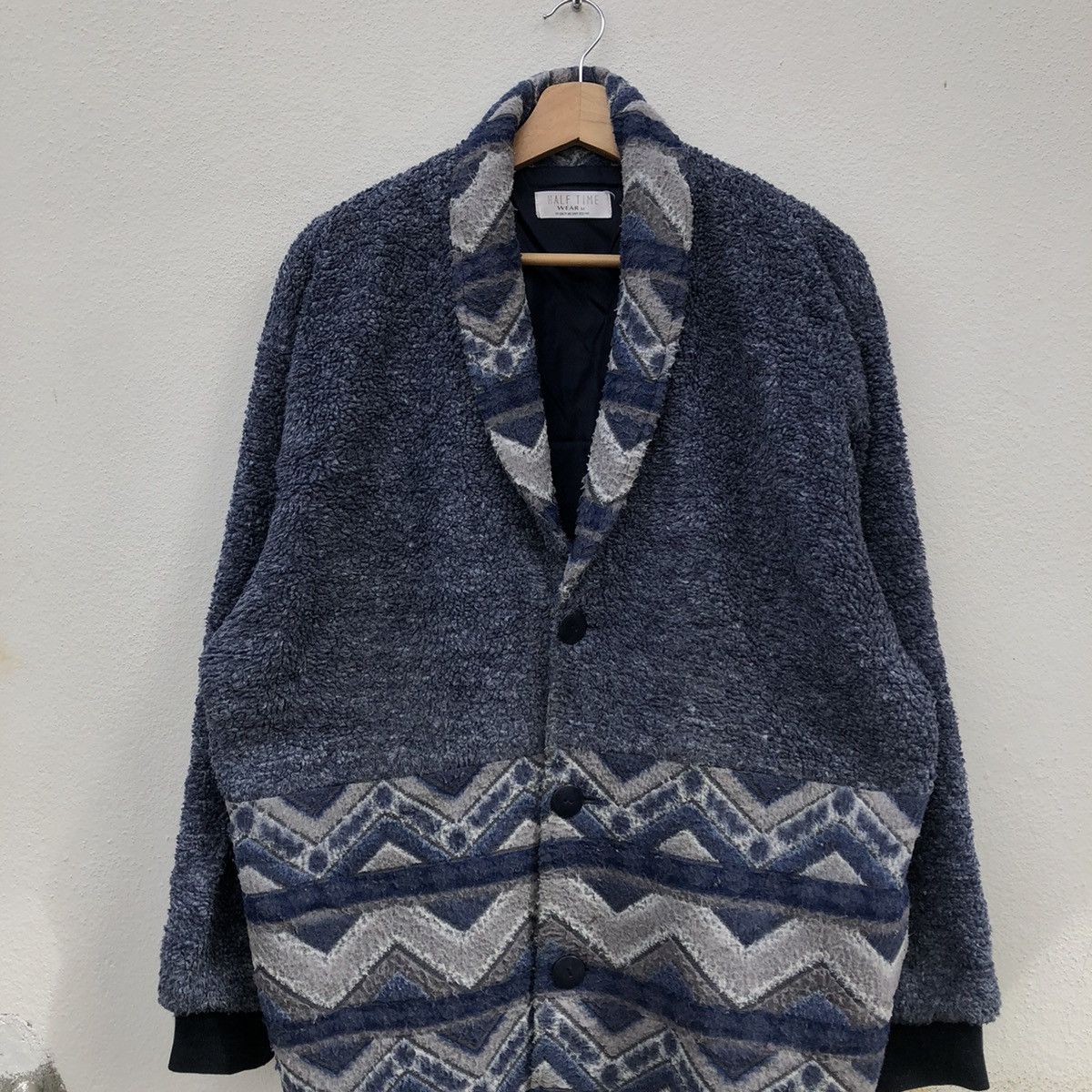 Japanese Brand RARE PRINTED FLEECE AZTEC DESIGN HALF TIME WEAR Size US M / EU 48-50 / 2 - 3 Thumbnail