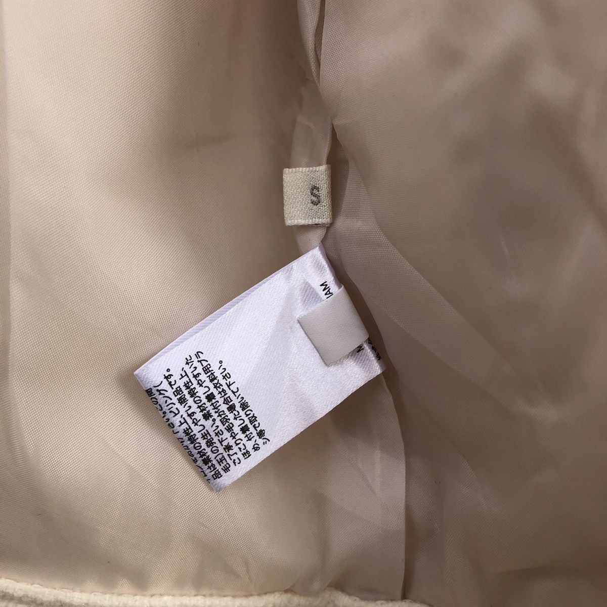 Japanese Brand VINTAGE MULTI POCKET TRUCKER DESIGN JACKET BY GU JAPAN Size US S / EU 44-46 / 1 - 12 Thumbnail