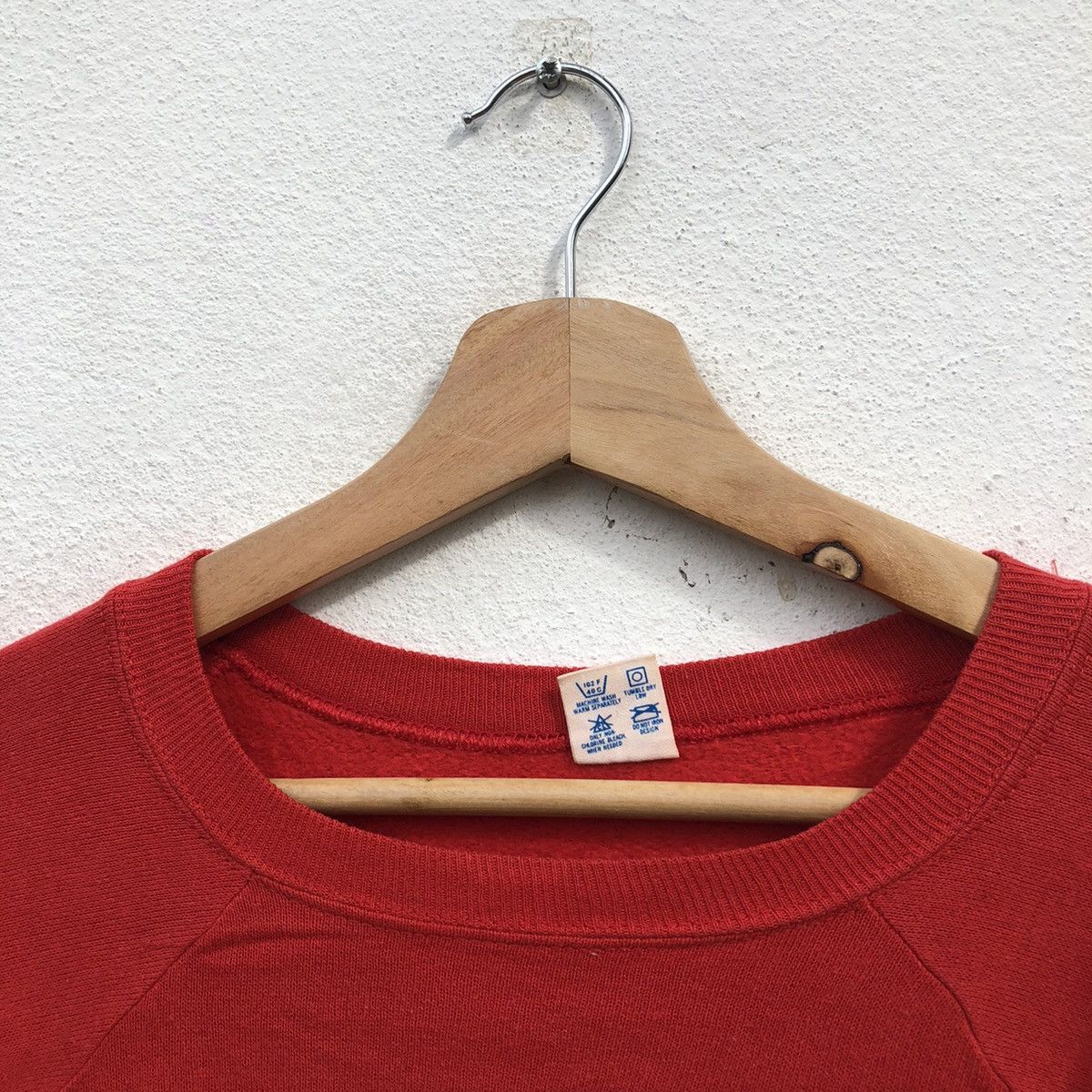Japanese Brand VINTAGE CHAMPION BIG LOGO CREWNECK SACRED HEART UNIVERSITY Size US M / EU 48-50 / 2 - 4 Thumbnail