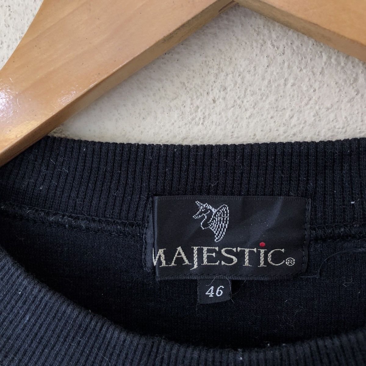 Japanese Brand VINTAGE MAJESTIC EMBROIDERED BIG LOGO SWEATSHIRT Size US M / EU 48-50 / 2 - 10 Thumbnail