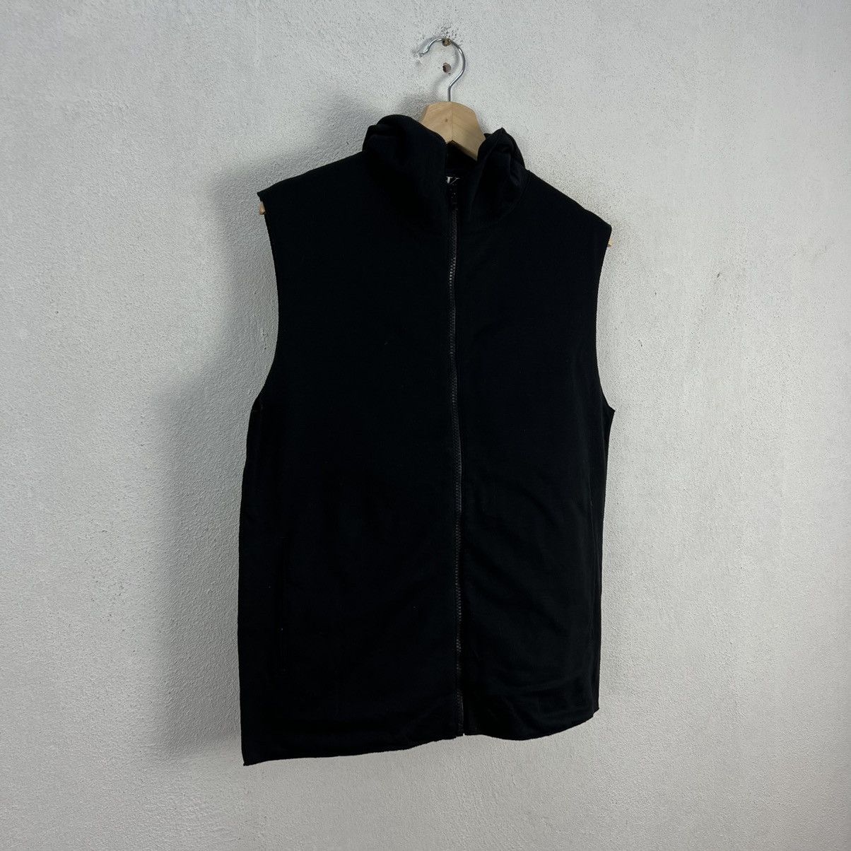 Japanese Brand VINTAGE CALVIN KLEIN VEST TANK TOP Size US M / EU 48-50 / 2 - 2 Thumbnail